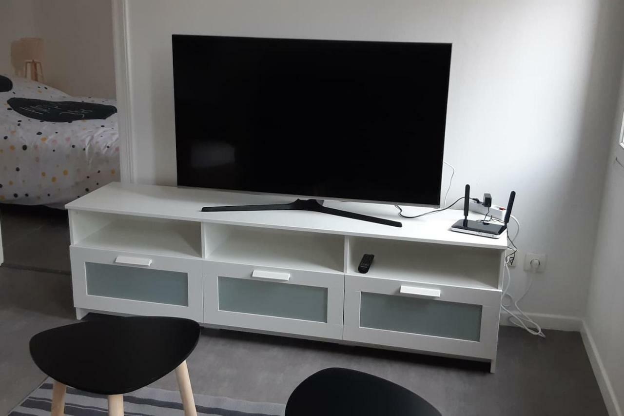 Elbeuf Etage 1 Sweet Home Netflix Wifi Eksteriør bilde